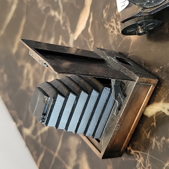 Lot of 3 sharpener Camera Taille Crayon DIE CAST Tank Sacapunta Pencil - Picture 6 of 8